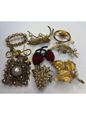 9-Piece Reseller Brooch Lot: Weiss Twin Strawberries, Grapes, Leaf, Faux Pearls,